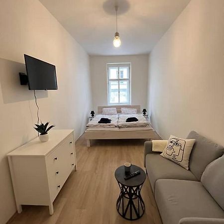 Apartmany Soukenicka Prag Exterior foto