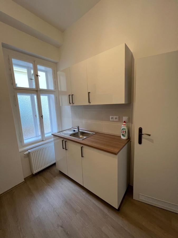 Apartmany Soukenicka Prag Exterior foto